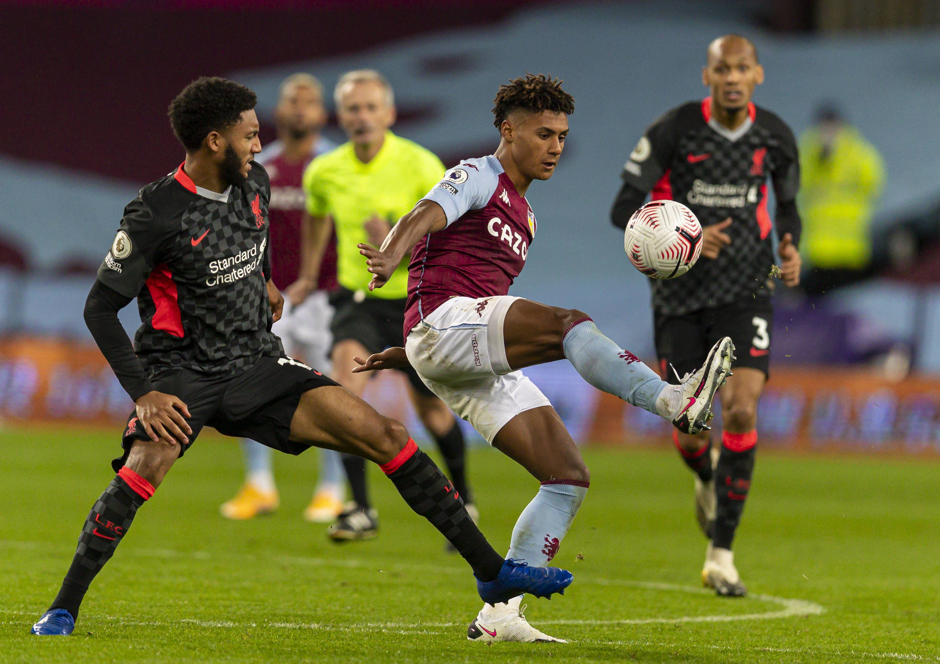 爵士能在艰 爵士能在艰